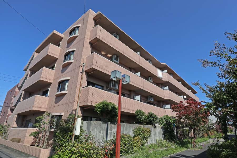 ラビーユ春日井東の外観（南西側から）