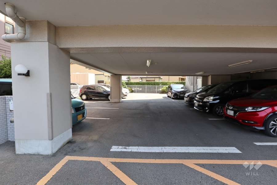 敷地内駐車場（屋内平面式・屋外平面式）