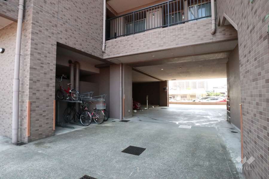 駐車場の出入り口