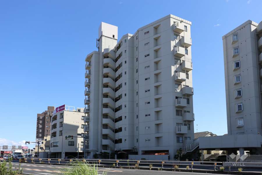 シャトー勝川Bの外観（北西側から）