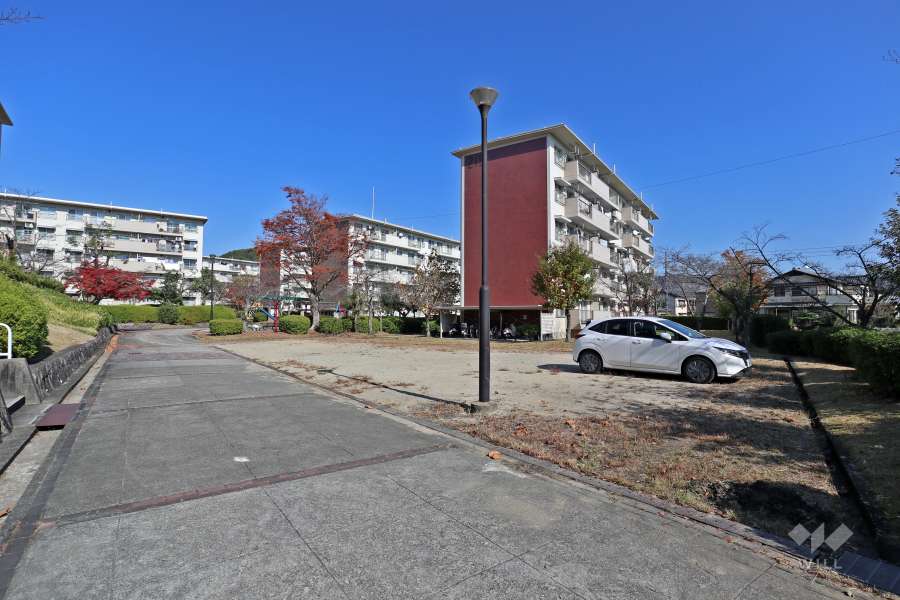 中央台団地内の広場