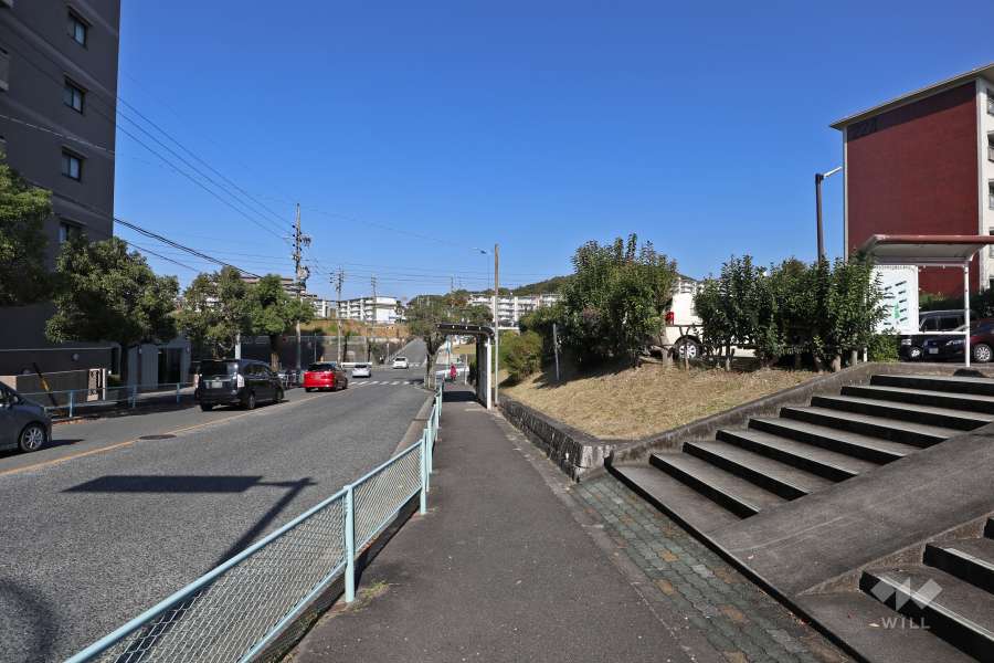 中央台団地の西側道路