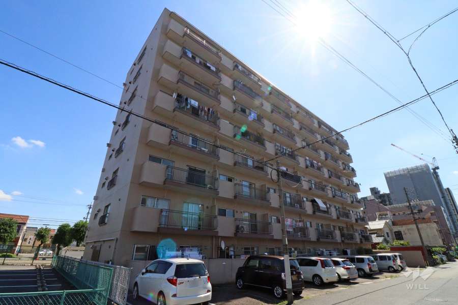 春日井シャトーの外観（北西側から）