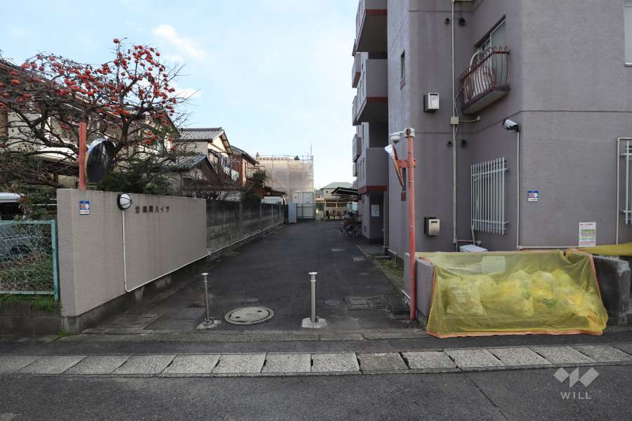 敷地の出入り口