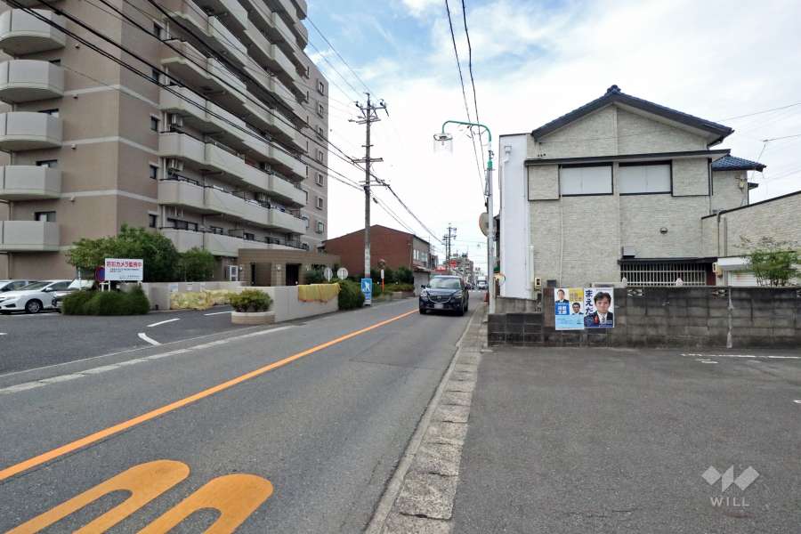 敷地西側前面道路