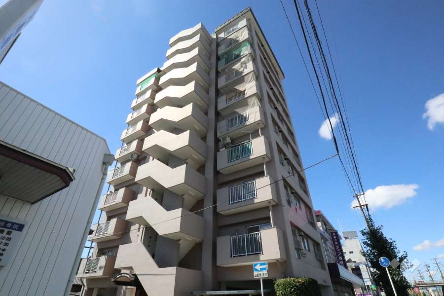 パレス鳥居松の外観(北側から）