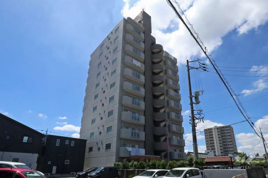 シャトー鳥居松2の外観（北側から）