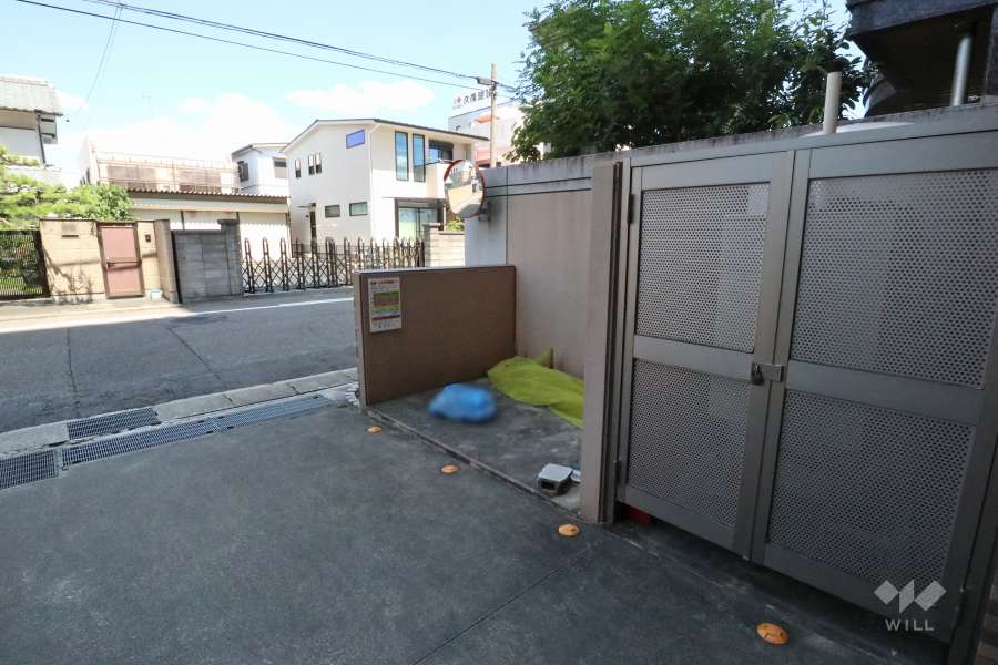 ゴミ置き場