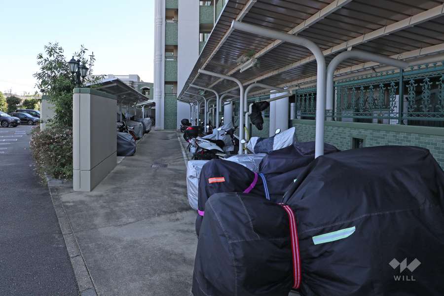 駐輪場（屋根付き）