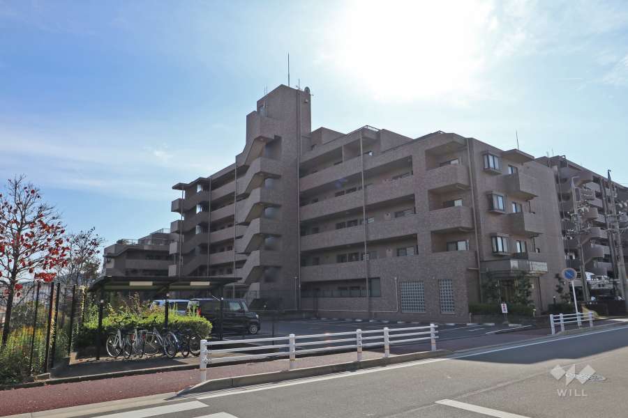 ソフィア藤山台ロイヤルヒルズの外観（北側から）