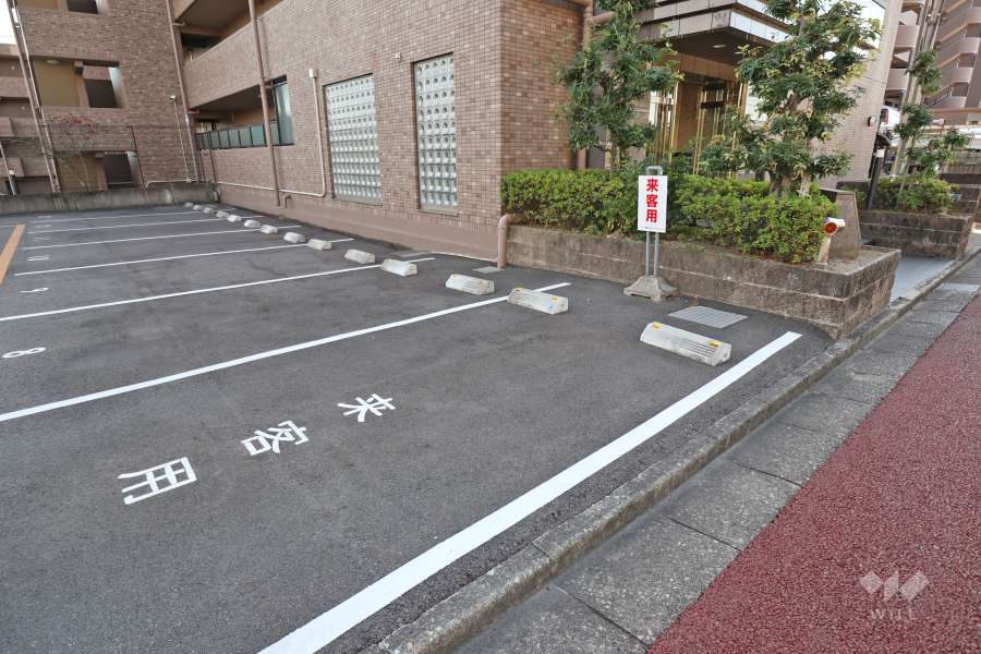 来客用敷地内駐車場（屋外平面式）