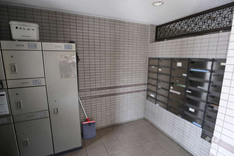宅配ボックスと共用ポスト