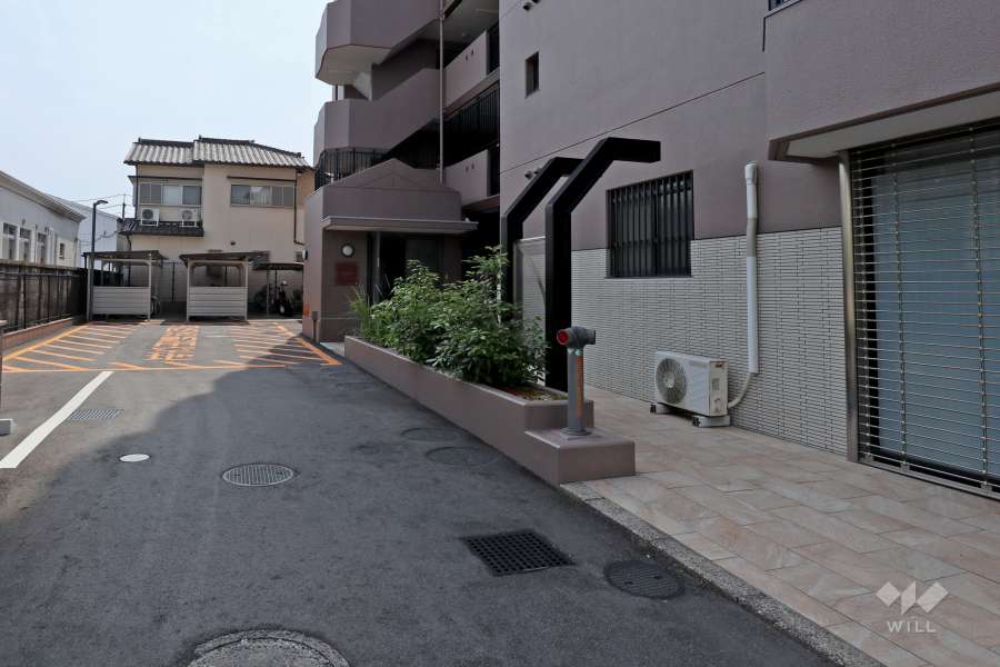 エントランスアプローチ