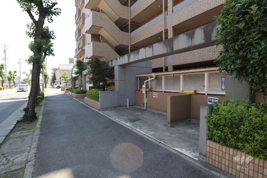 ゴミ置き場