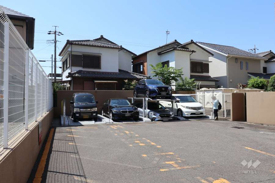 敷地内駐車場（屋外機械式）