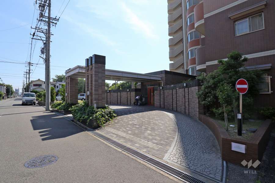 エントランスアプローチ