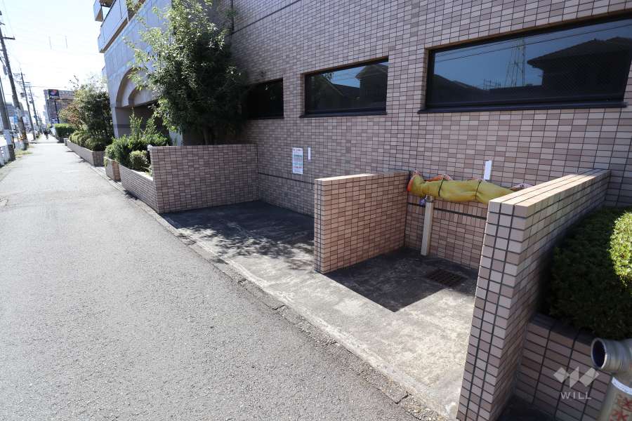 ゴミ置き場