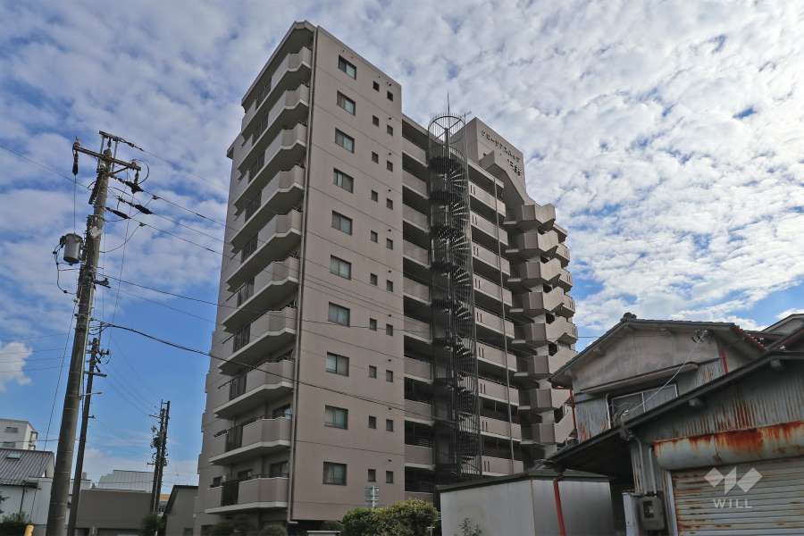 グローリアスハイツ春日井の外観（北側から）