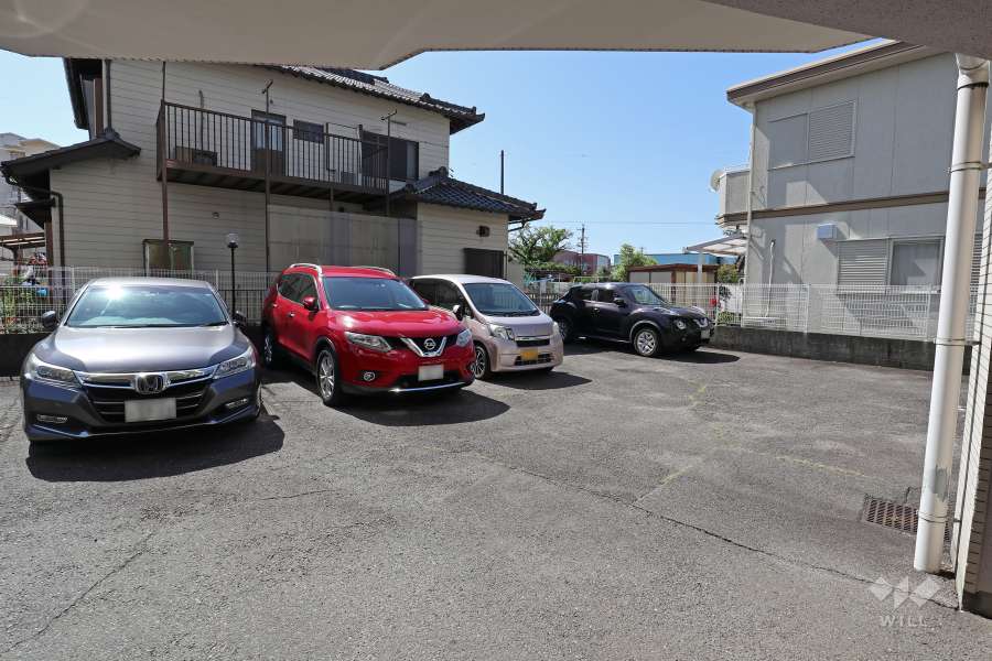 敷地内駐車場（屋外平面式）