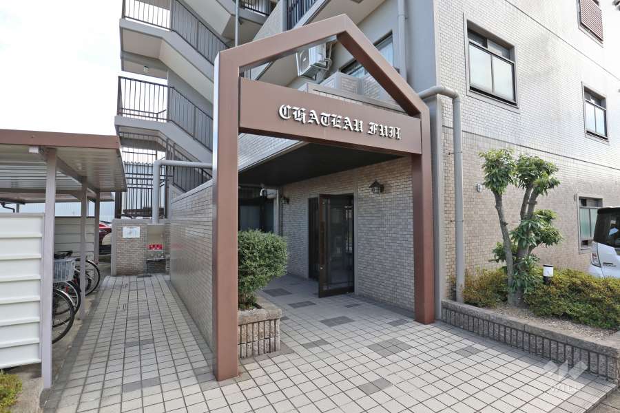 エントランスアプローチ