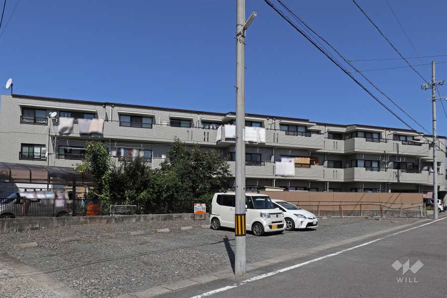 オオタピア春日井の外観（南側から）