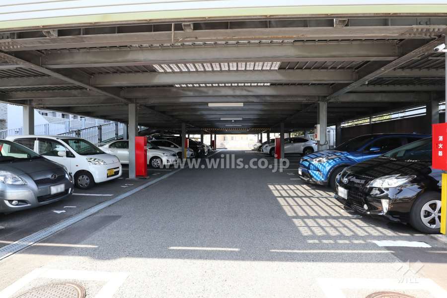 敷地内駐車場（屋内平面式）