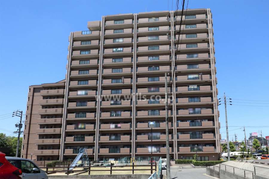 サンハウス長久手さつき館の外観（東側から）