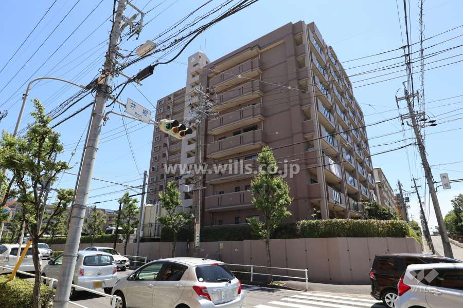 サンハウス長久手さつき館の外観（南西）