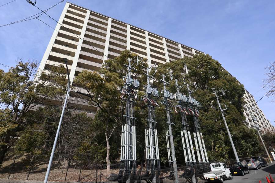 プレシアスシティ・ザ・シーズンズC棟の外観（南側から）