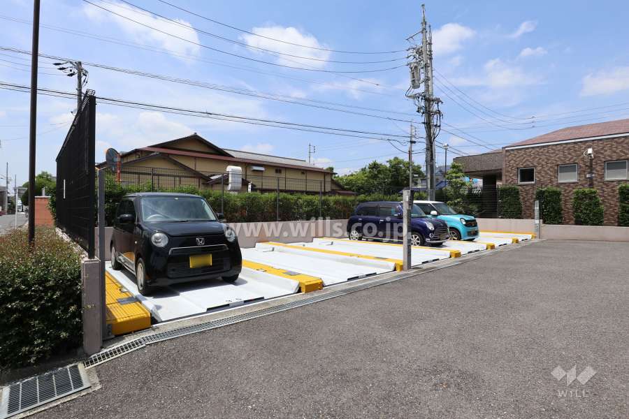 敷地内駐車場（屋外機械式）