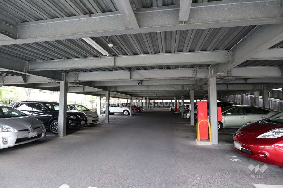 敷地内駐車場（屋内平面式）