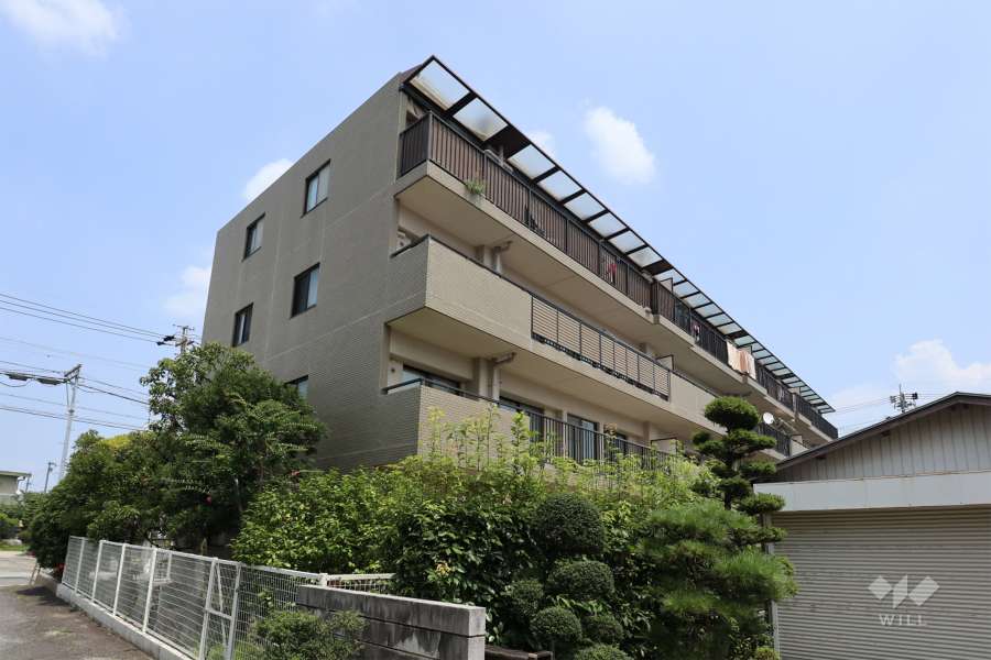 長久手パークマンション壱番館の外観（南西側から）