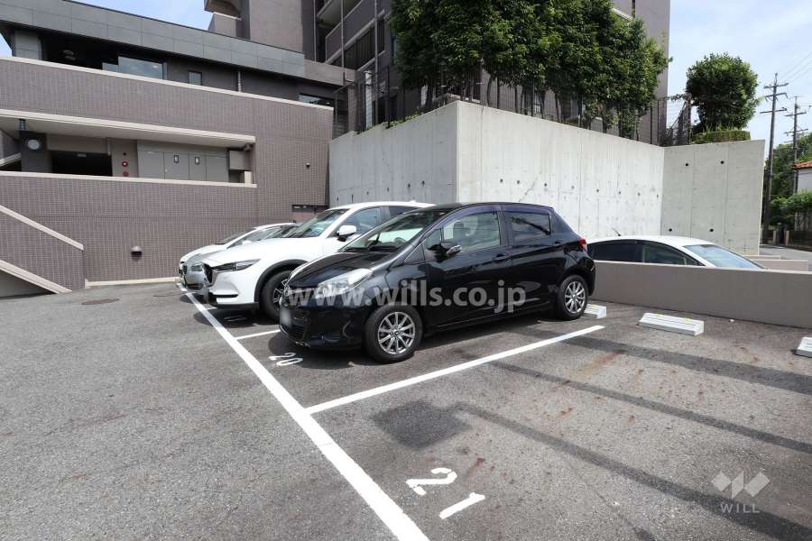 敷地内駐車場（屋外平面式）