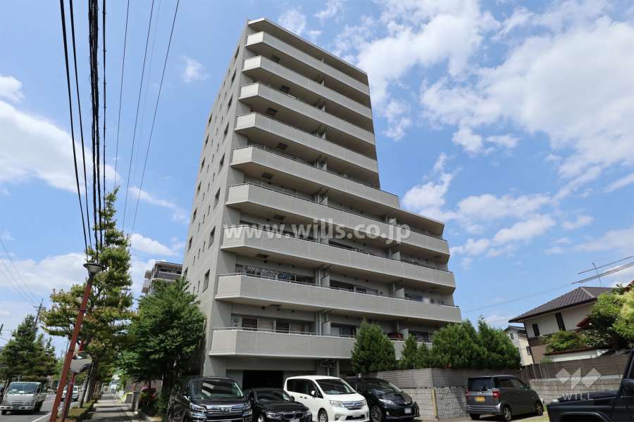バンベール藤ヶ丘イースト1の外観（南西側から）