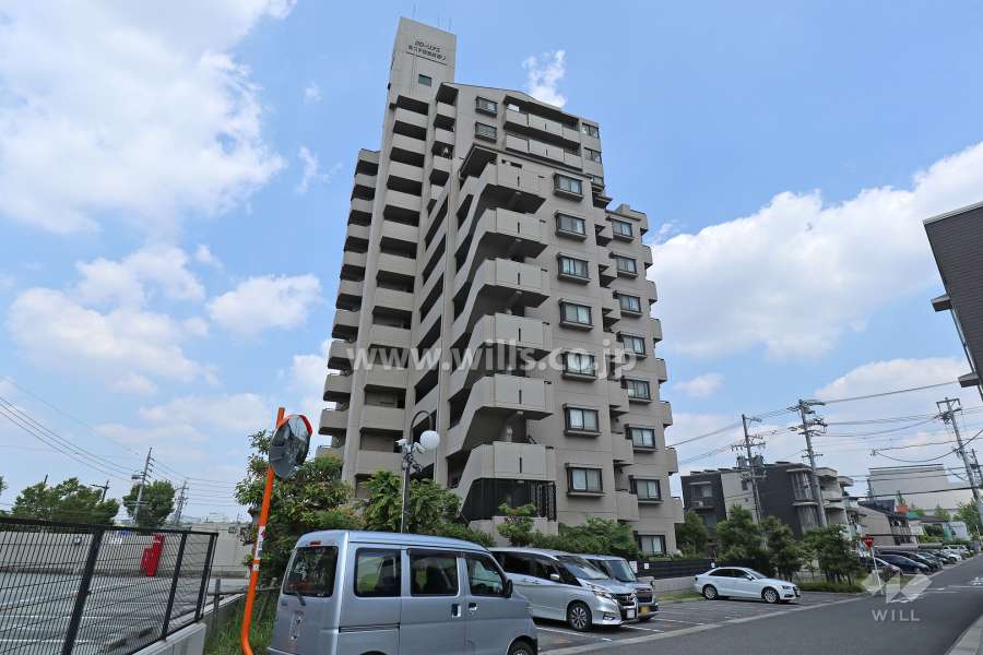 グローリアス長久手図書館通りの外観（南西側から）