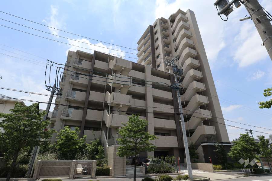 ユニーブルはなみずき通りの外観（北東側から）