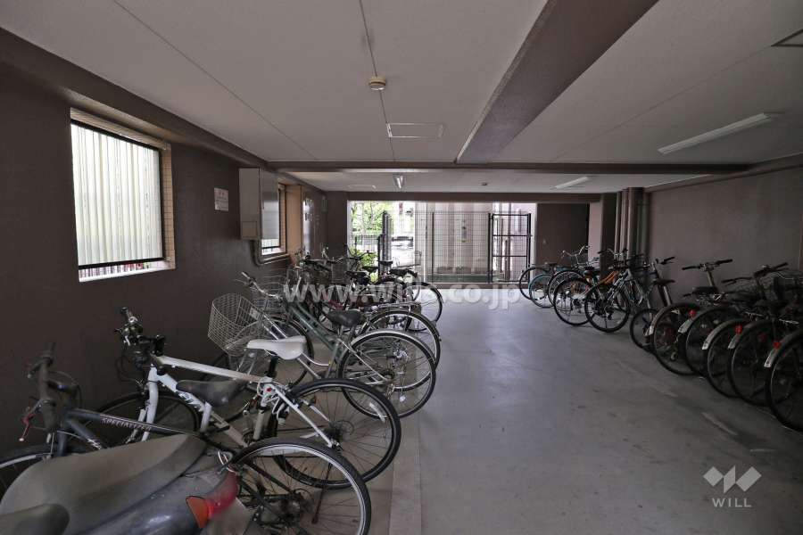 駐輪場