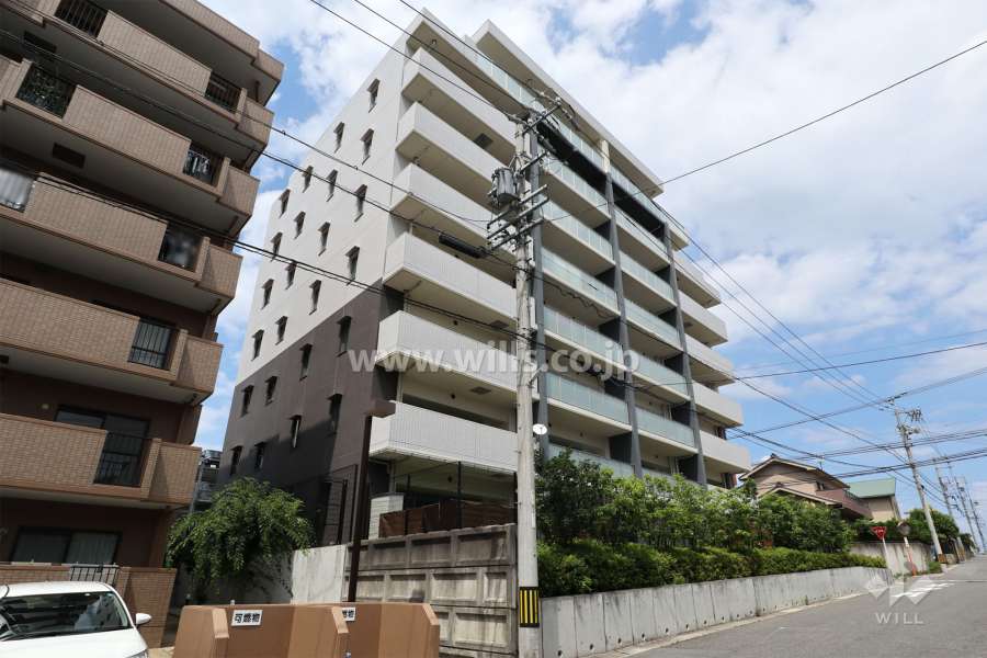 サンメゾン藤が丘イーストエルドの外観（南西側から）