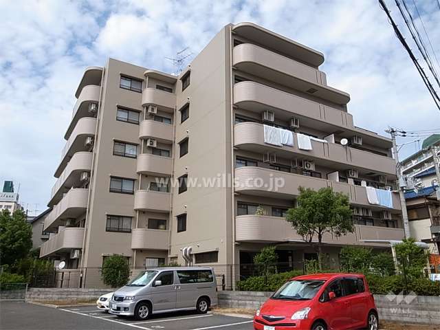 万葉ハイツ豊中蛍池の外観（南側から）