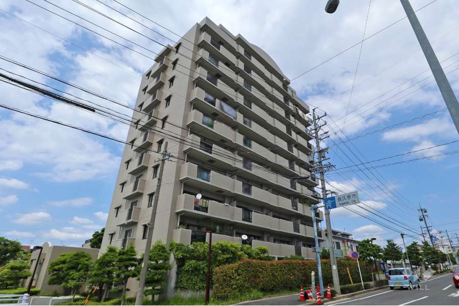 藤和シティコープ藤ヶ丘の外観（南西側から）