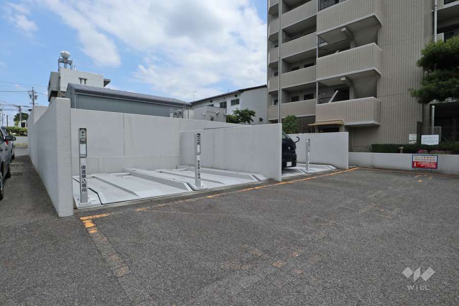 敷地内駐車場（屋外機械式）