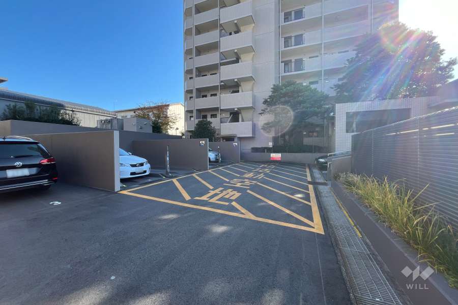 敷地内駐車場(屋外平面式・屋外機械式)