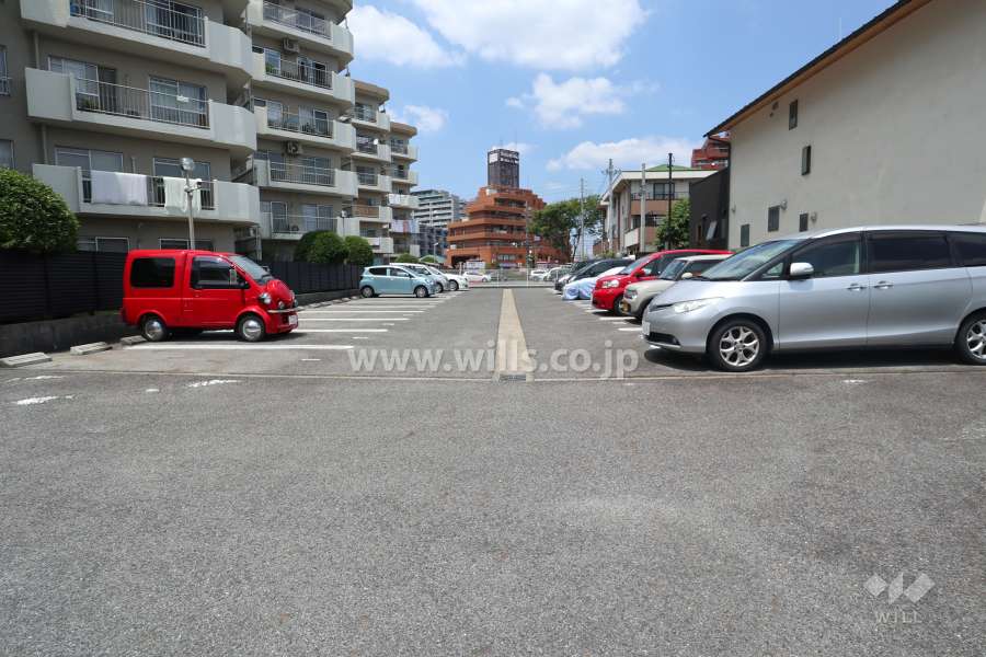 敷地内駐車場（屋外平面式）