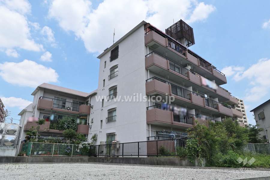 宝藤ヶ丘ハイツの外観（南西側から）