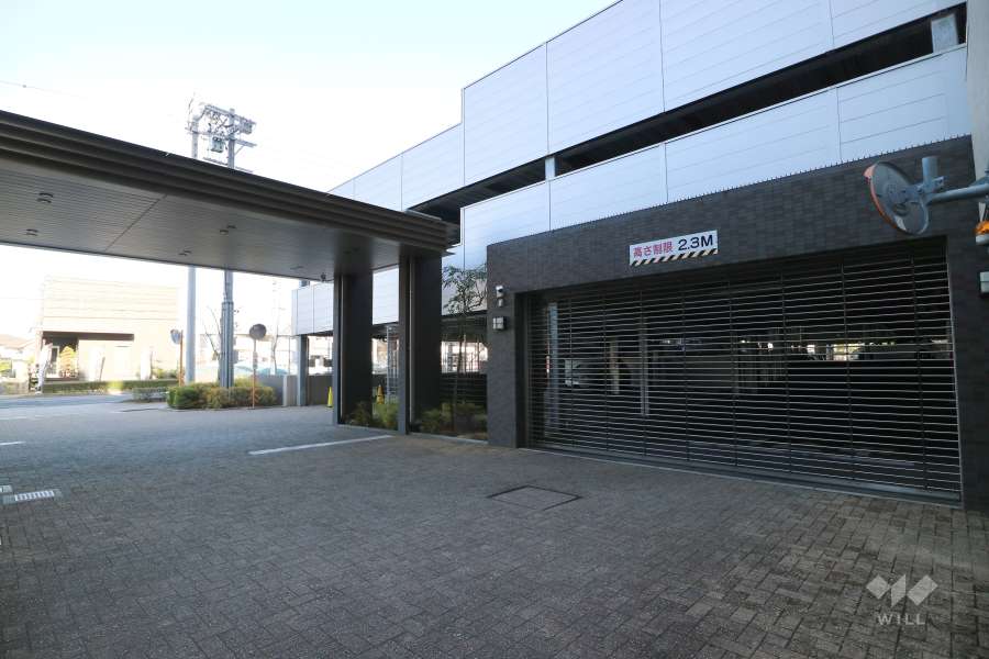 敷地内駐車場（自走式立体）