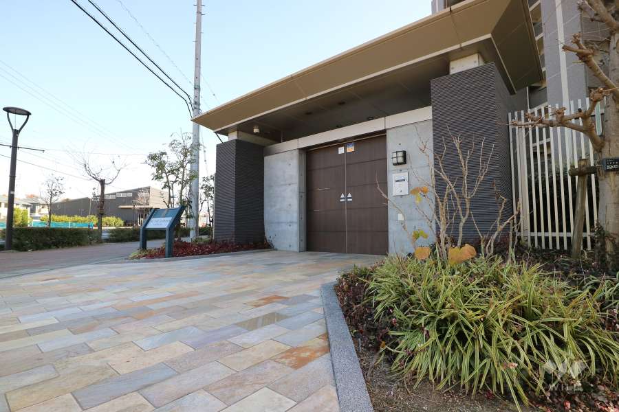 コンシェルジュカウンター（エントランスホール）