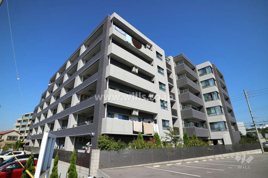 ロフティ長久手サウスヒルズの外観（南側から）