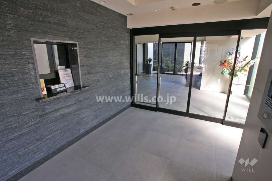 エントランスホール