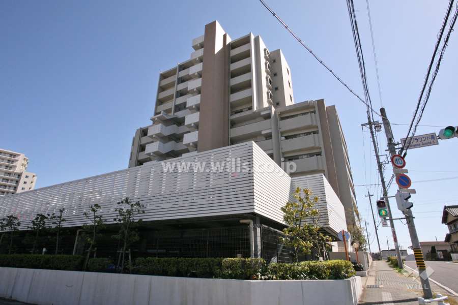 プラウド日進の外観(北西側から)