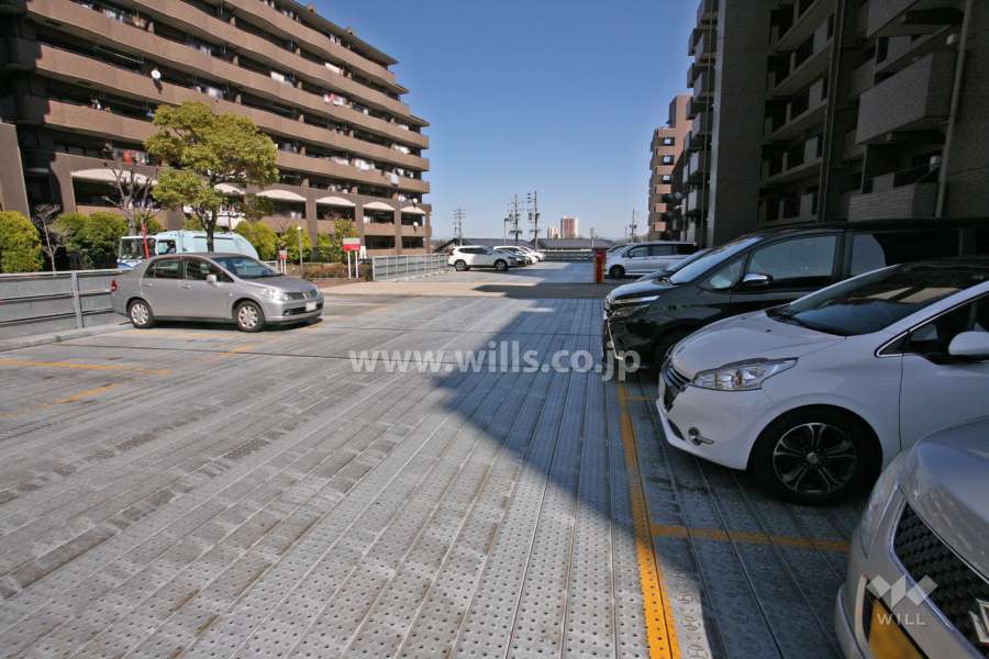 敷地内駐車場(自走式)